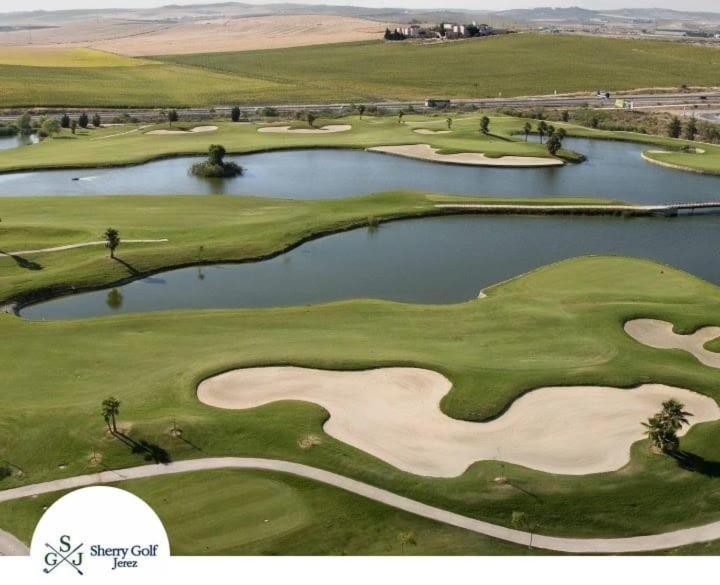 Apartment Golf, 300m Construidos Jerez de la Frontera